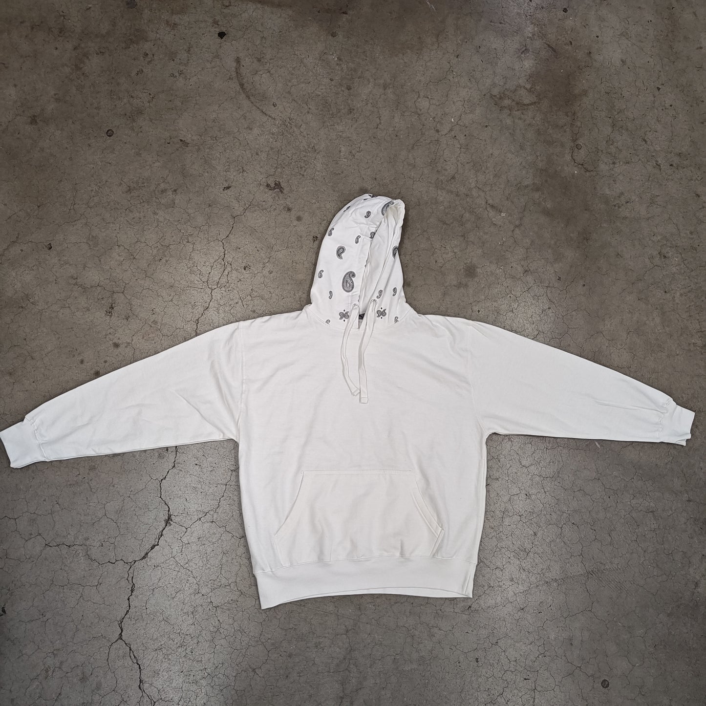 Cotton Heritage M2600SS // paisley hoodie